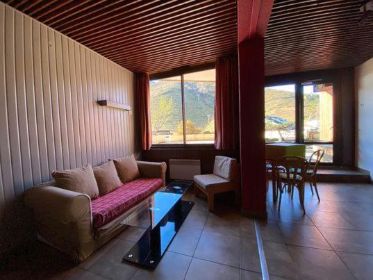 Le Nabias 1450 Hotel Génos Buitenkant foto