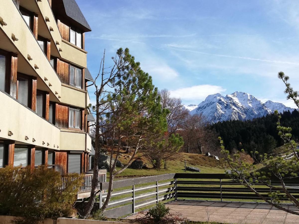 Le Nabias 1450 Hotel Génos Buitenkant foto